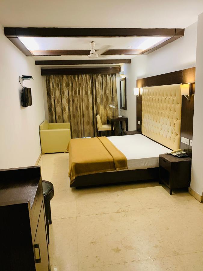 Metropolis Tourist Home Paharganj Nueva Delhi Exterior foto